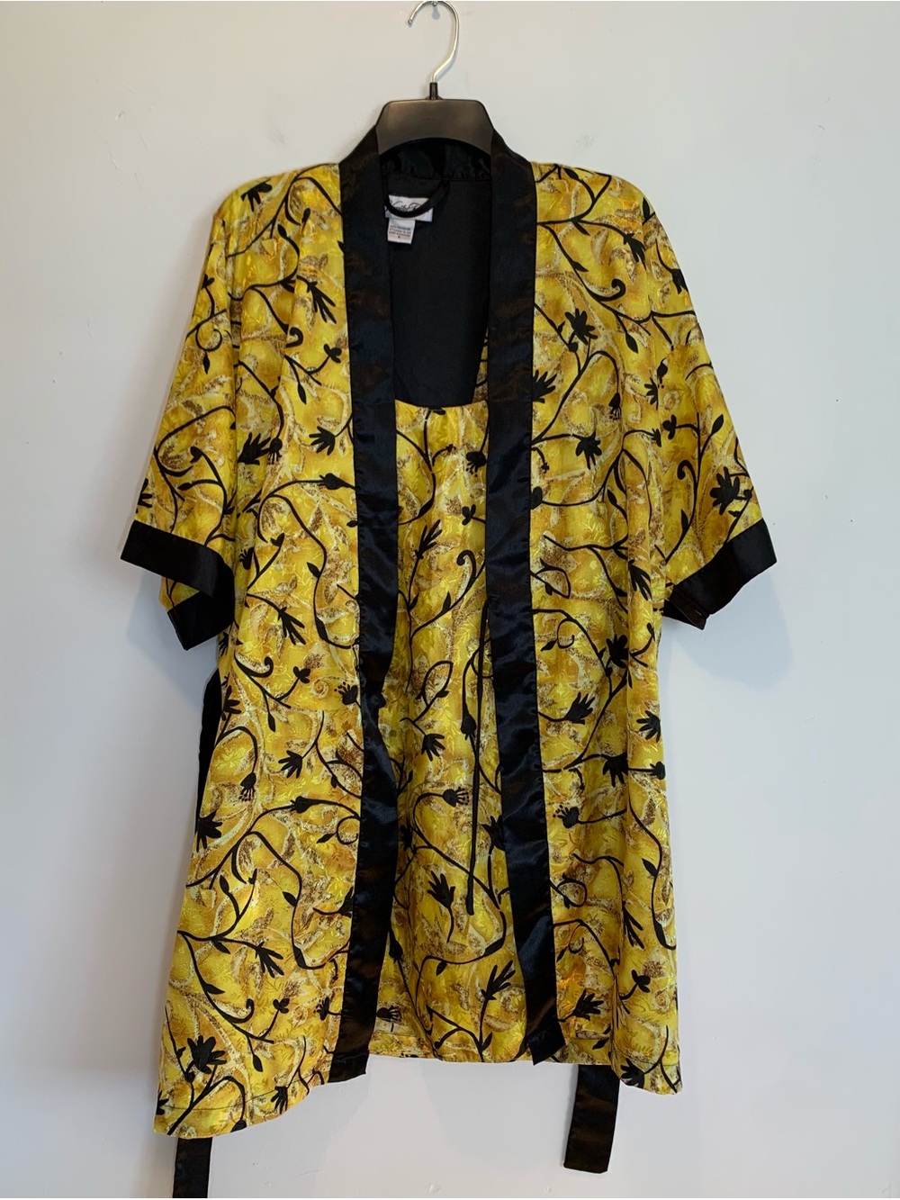 Vanity Fair Negligee & Kimono Robe 2 Piece Lingerie Set S/M